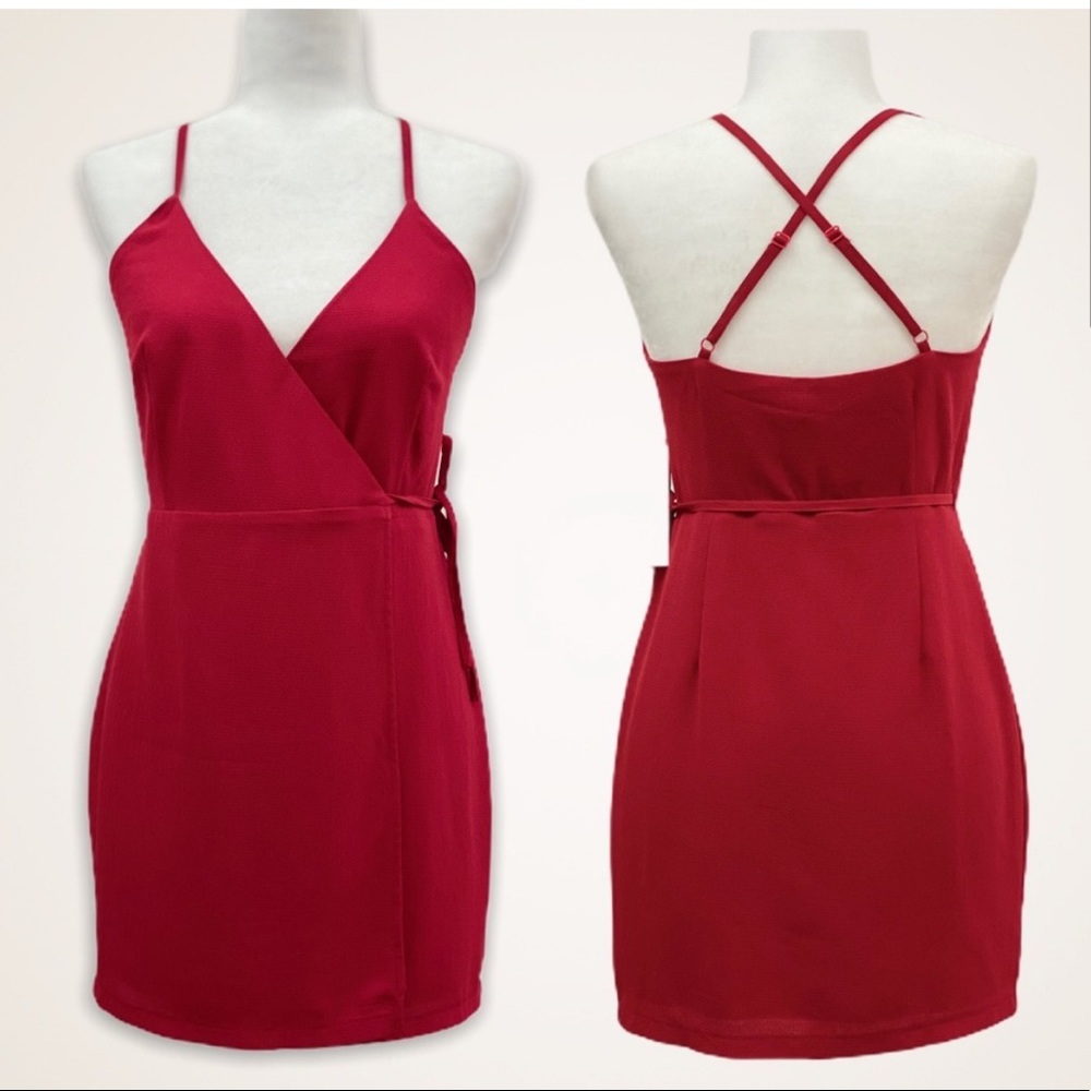COPY - 2/$25🍒 HP🎉 Tobi red wrap dress - Picture 1 of 6